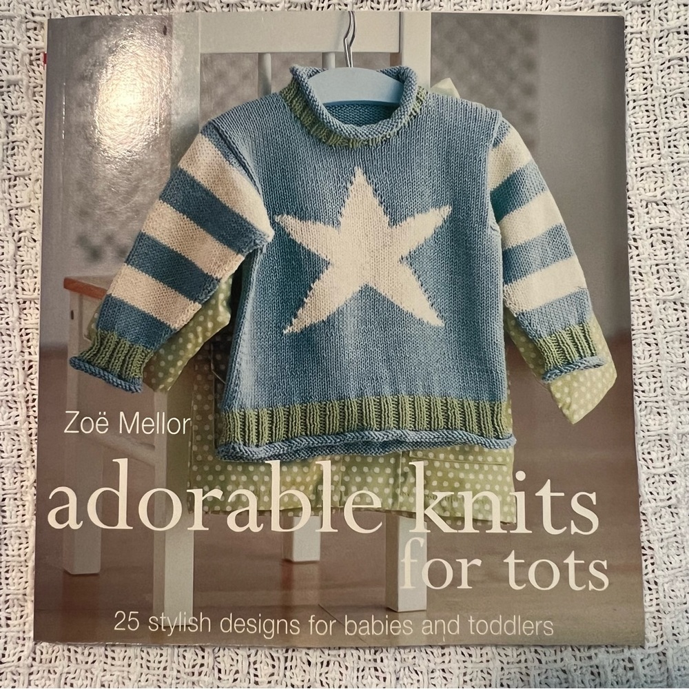 KNITTING BOOK. Child’s clothing.